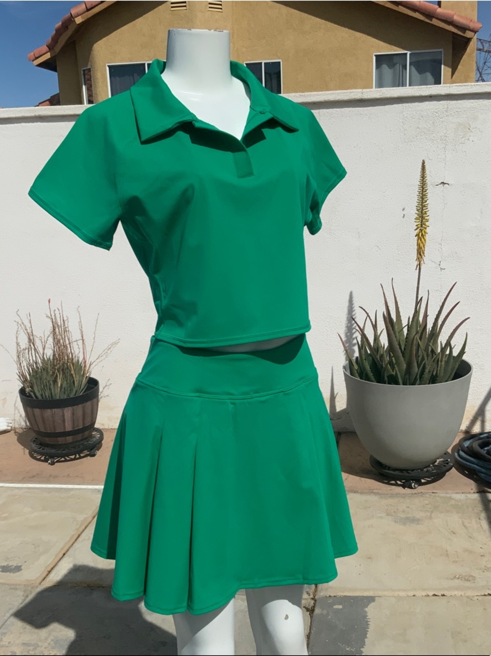 Women's Emerald Green Circle Skirt and Polo Crop Top Set